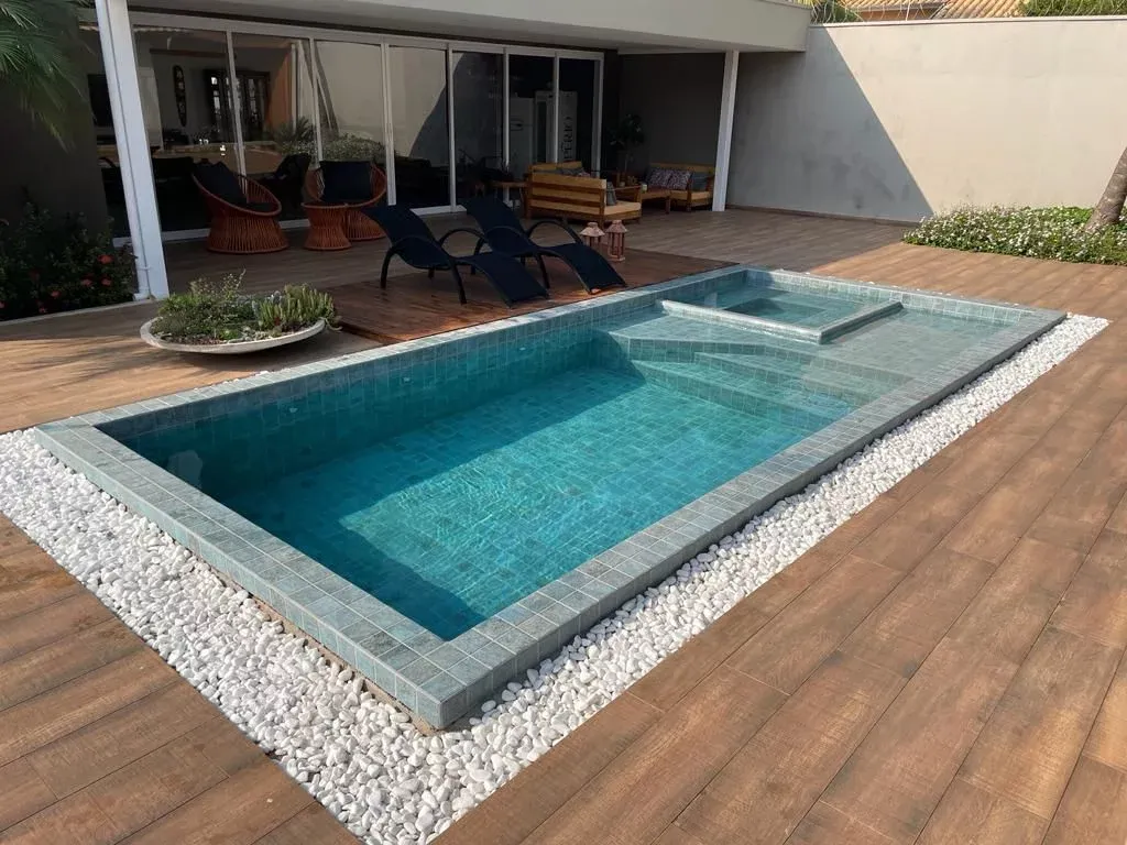 Elegance Spa fiberglass pool installed by Ford Concrete in Kansas City